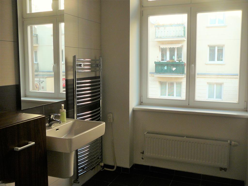 Lion Apartments Medena, Big Size, High Ceilings Μπρατισλάβα Εξωτερικό φωτογραφία