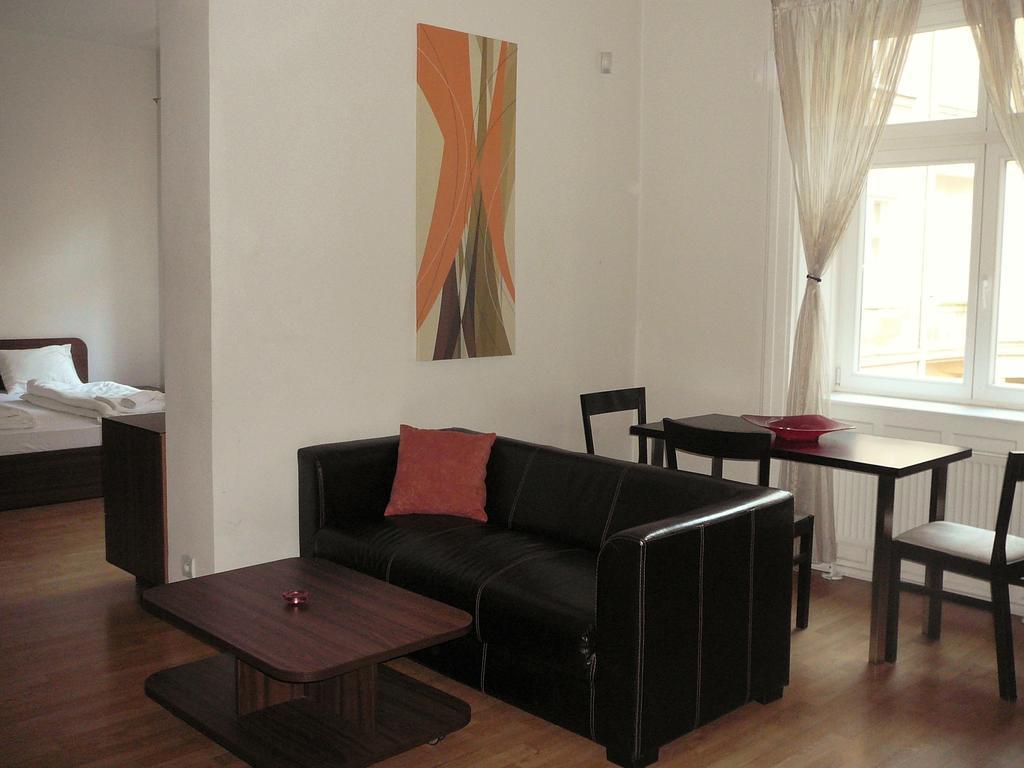Lion Apartments Medena, Big Size, High Ceilings Μπρατισλάβα Εξωτερικό φωτογραφία