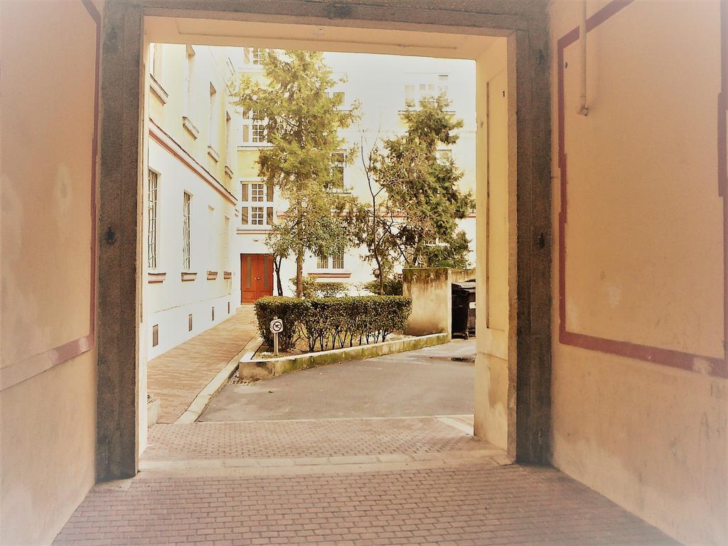 Lion Apartments Medena, Big Size, High Ceilings Μπρατισλάβα Εξωτερικό φωτογραφία